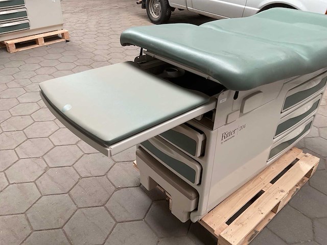 Ritter by midmark 204 medische onderzoekstafel - afbeelding 7 van  11