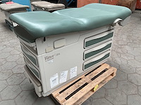 Ritter by midmark 204 medische onderzoekstafel - afbeelding 1 van  12