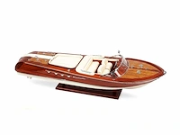 Riva aquarama met wit interieur | schaalmodel 1:14 | 55 cm