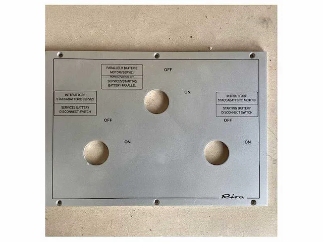 Riva battery switch panel plate silver - afbeelding 2 van  3