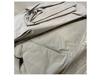 Riva rivale 56 bimini closure with windows - durable white marine canopy for sun and weather protection - afbeelding 2 van  2