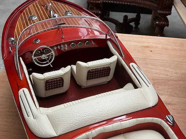 Riva speedboot - afbeelding 5 van  6