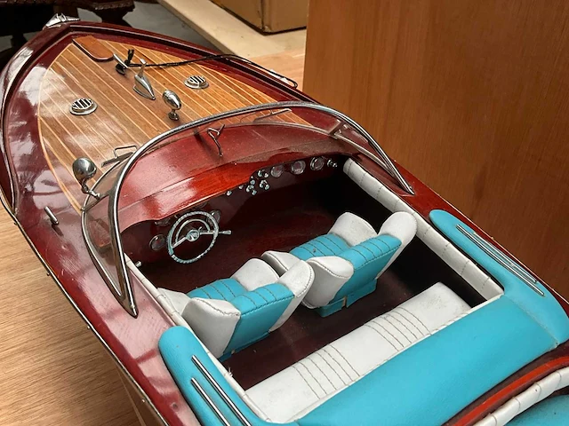 Riva speedboot - afbeelding 3 van  6