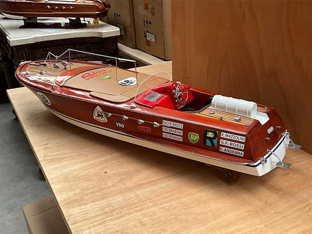 Riva speedboot - afbeelding 3 van  7