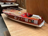 Riva speedboot - afbeelding 3 van  7