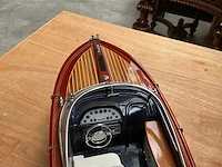 Riva speedboot - afbeelding 6 van  7
