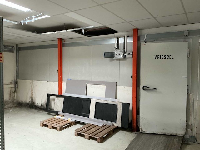 Rivacold - koel en vriescel 14x5 meter - afbeelding 28 van  34