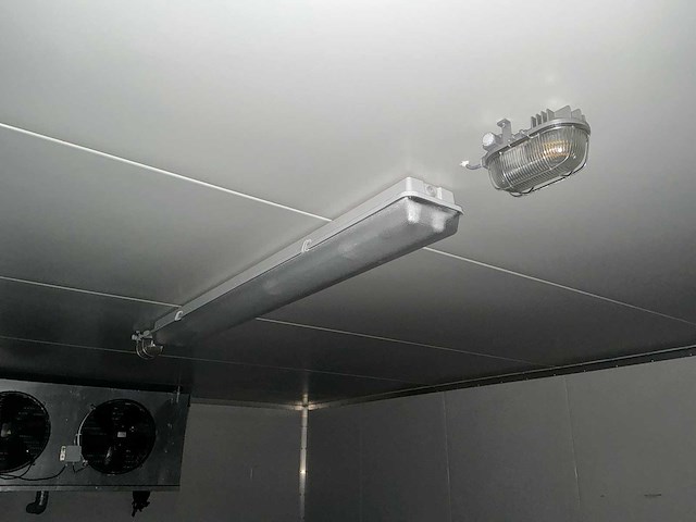 Rivacold - koel en vriescel 14x5 meter - afbeelding 34 van  34