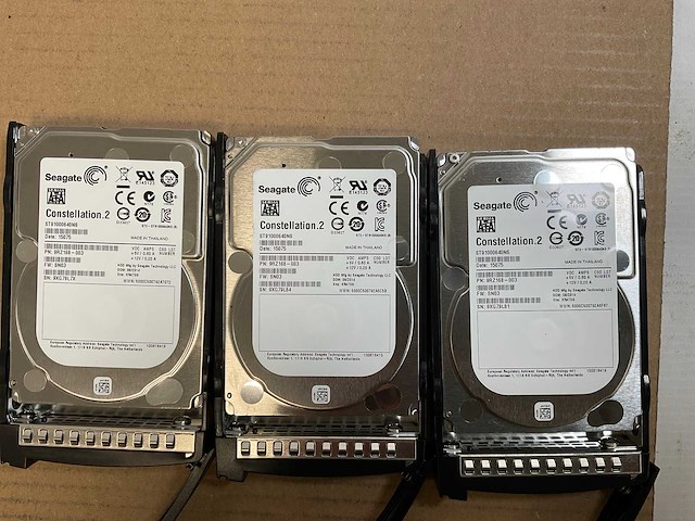 Riverbed (d3700), 20x 1 tb hdd(st91000640ns) - 4x 100 gb ssd(ssdsc2ba100g3) network attached storage - afbeelding 2 van  10