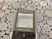 Riverdale moss green melting aroma wax (69x) - afbeelding 6 van  7
