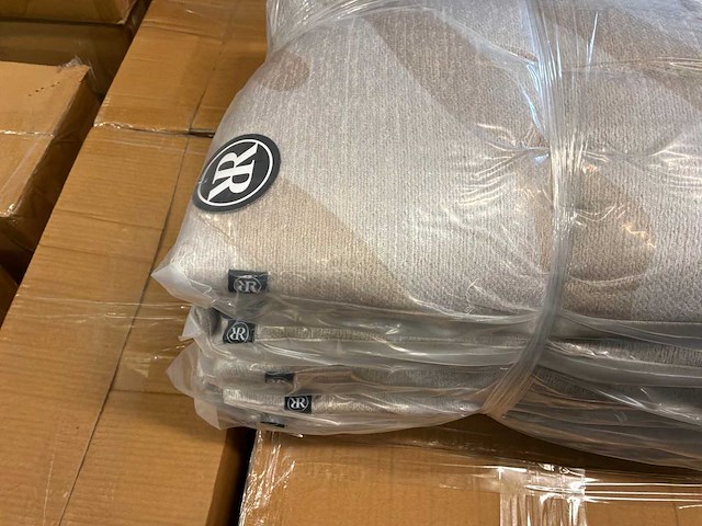 Riverdale sierkussen sef 45x45cm zand (12x) - afbeelding 5 van  8