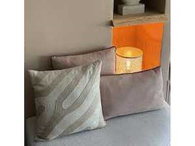 Riverdale sierkussen sef 45x45cm zand (6x) - afbeelding 1 van  4