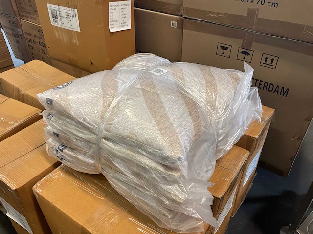 Riverdale sierkussen sef 45x45cm zand (6x) - afbeelding 3 van  4