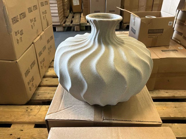 Riverdale – vaas cherelle 27cm mat zand - afbeelding 4 van  8