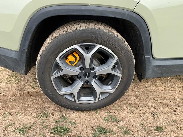 Rivian - r1t - 2022 - afbeelding 14 van  38