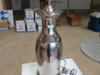 Rivièra maison roger hotel tafellamp met een bijpassende classic linnen lampenkap. - afbeelding 2 van  5