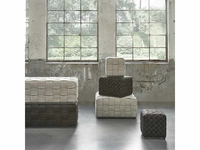 Rivièra maison room 48 poef - afbeelding 4 van  5