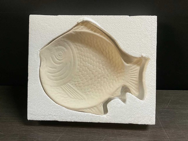 Riviera maison vis schaal: lovely fish decoration - afbeelding 1 van  1