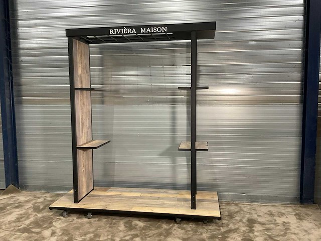 Rivièra maison winkeldisplay - afbeelding 1 van  10