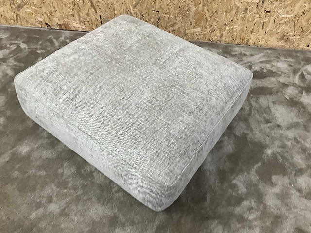 Riviera masion poef - afbeelding 6 van  6