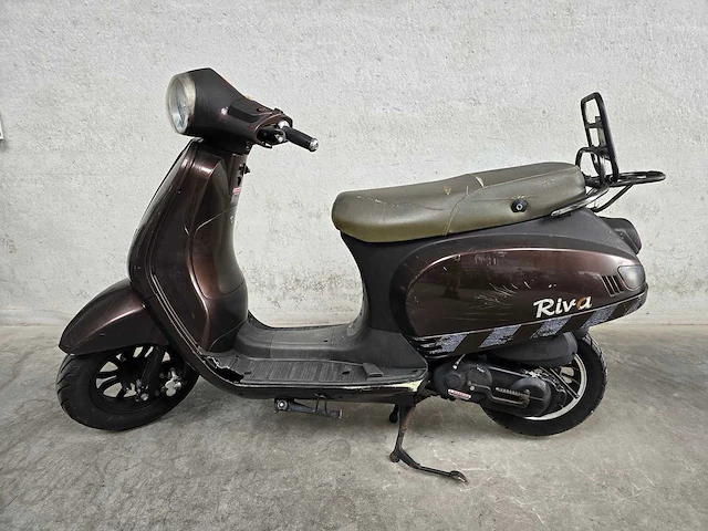 Riya - bromscooter - sunny - 4t 45km uitvoering dgv32g - afbeelding 1 van  7