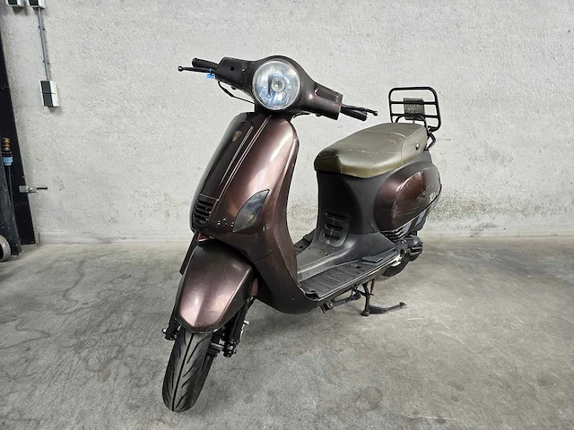 Riya - bromscooter - sunny - 4t 45km uitvoering dgv32g - afbeelding 3 van  7