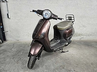 Riya - bromscooter - sunny - 4t 45km uitvoering dgv32g - afbeelding 3 van  7