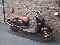 Riya grande retro 45km bromscooter - afbeelding 3 van  7