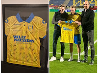 Rkc waalwijk gesigneerd voetbalshirt eredivisie 2024 met sjaal - afbeelding 6 van  14