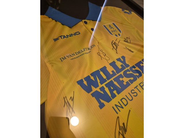 Rkc waalwijk gesigneerd voetbalshirt eredivisie 2024 met sjaal - afbeelding 13 van  14