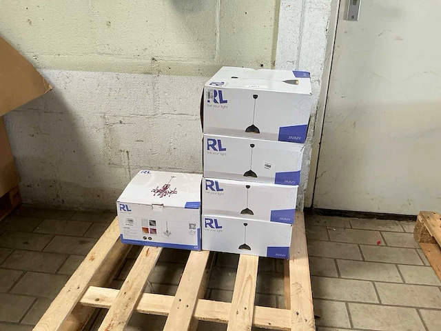 Rl hanglampen partij - afbeelding 1 van  2