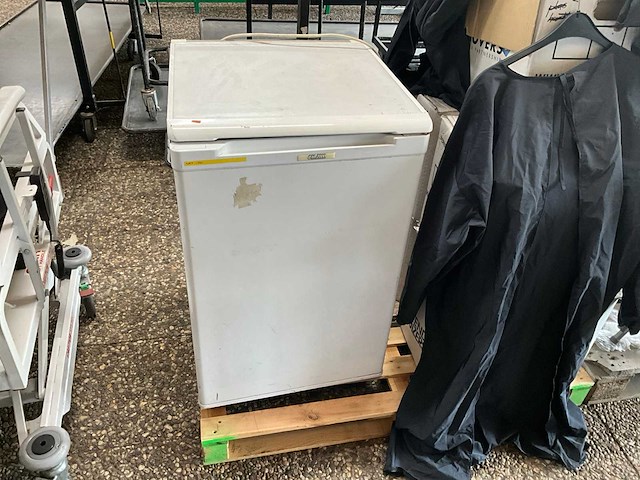 Rm2000 koelkast - afbeelding 1 van  2