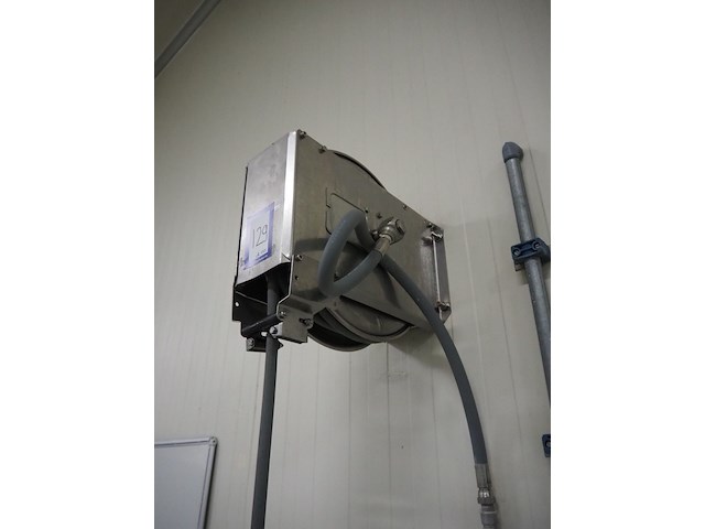 R+m - afbeelding 4 van  6