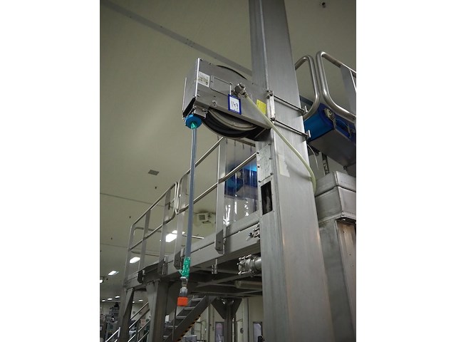 R+m - afbeelding 1 van  4