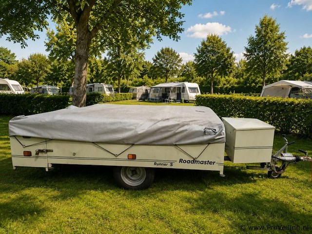 Roadmaster runner s vouwwagen | 8-persoons | 4 slaapruimtes | compleet met inventaris - afbeelding 10 van  13