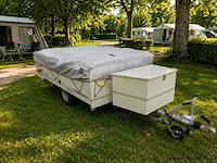 Roadmaster runner s vouwwagen | 8-persoons | 4 slaapruimtes | compleet met inventaris - afbeelding 11 van  13