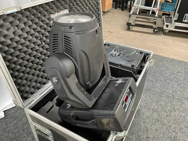 Robe colorwash 250at led-moving head (10x) - afbeelding 5 van  9