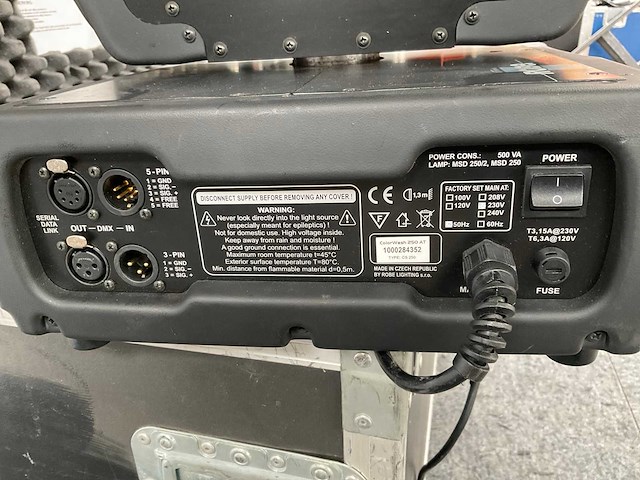 Robe colorwash 250at led-moving head (10x) - afbeelding 1 van  9