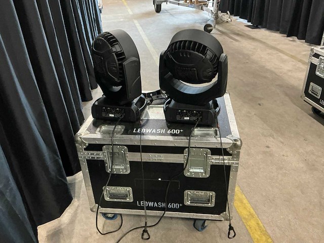 Robe led wash 600+ led-moving head (4x) - afbeelding 4 van  6