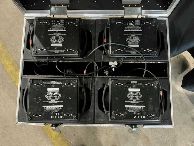 Robe led wash 600+ led-moving head (4x) - afbeelding 6 van  6