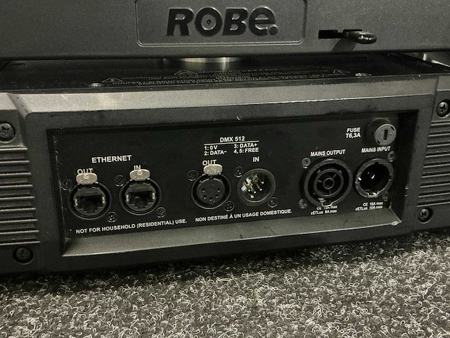Robe tetrax led-moving head (2x) - afbeelding 6 van  7