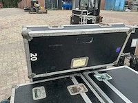 Robe wash 250 xt moving head (2x) - afbeelding 3 van  3