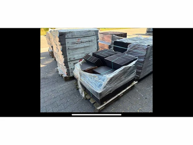 Roben - pallet keramische dakpannen (8x) - afbeelding 4 van  14