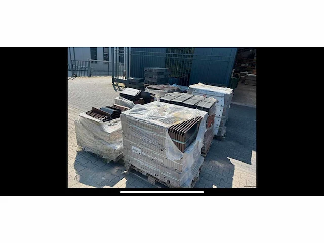 Roben - pallet keramische dakpannen (8x) - afbeelding 10 van  14
