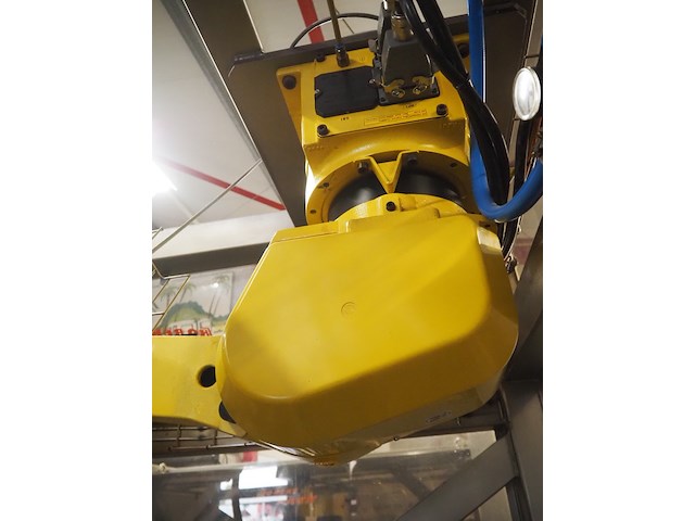Robert pack / fanuc - afbeelding 16 van  49