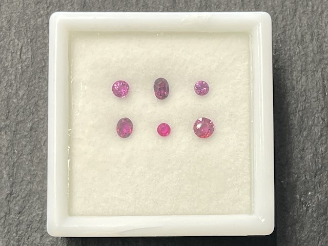 Robijn - 1.04 carat natuurlijke robijn - afbeelding 1 van  4