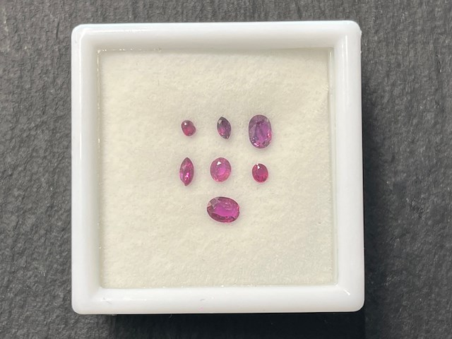 Robijn - 1.06 carat natuurlijke robijn - afbeelding 1 van  4
