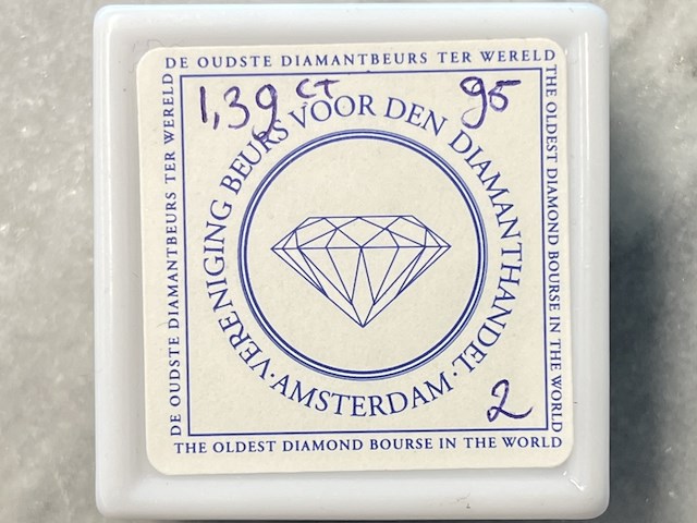 Robijn - 1.39 carat natuurlijke cabochon robijn - afbeelding 2 van  4