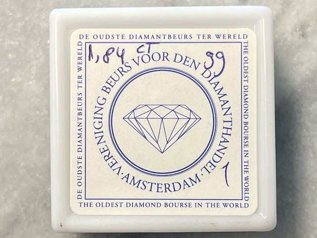 Robijn - 1.84 carat natuurlijke cabochon robijn - afbeelding 2 van  3
