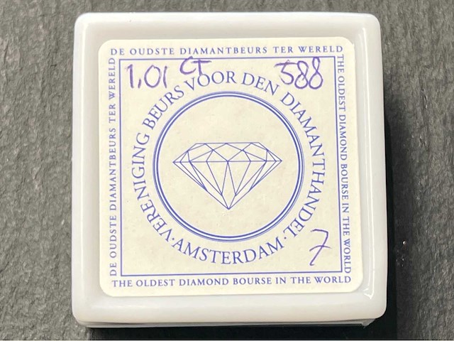 Robijn 1.01 carat natuurlijke robijn - afbeelding 2 van  3